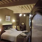 La Maison Des Consuls 4*