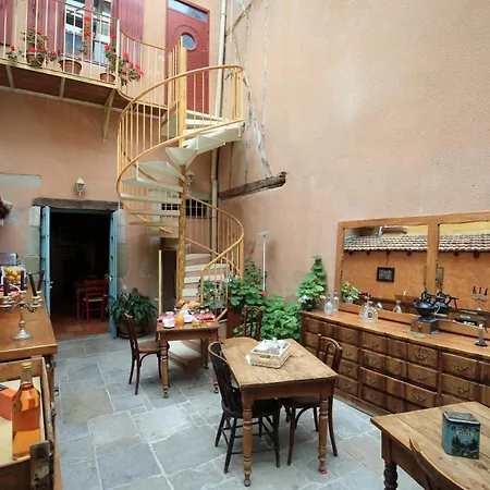 La Maison Des Consuls Bed and breakfast 4*