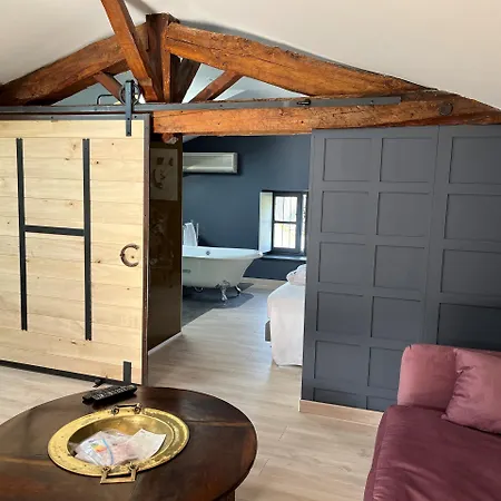 La Maison Des Consuls Bed and breakfast