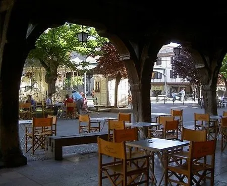 La Maison Des Consuls Mirepoix (Ariege)