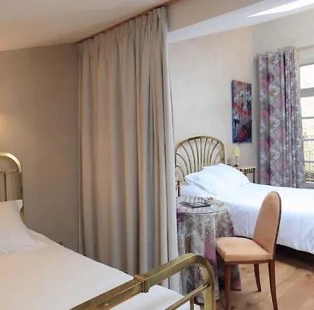 La Maison Des Consuls ベッド・アンド・ブレックファスト ミルポワ