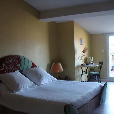 La Maison Des Consuls ミルポワ