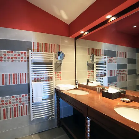 La Maison Des Consuls 4*