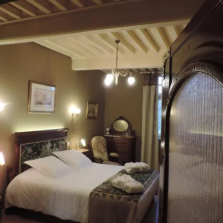 La Maison Des Consuls 4*